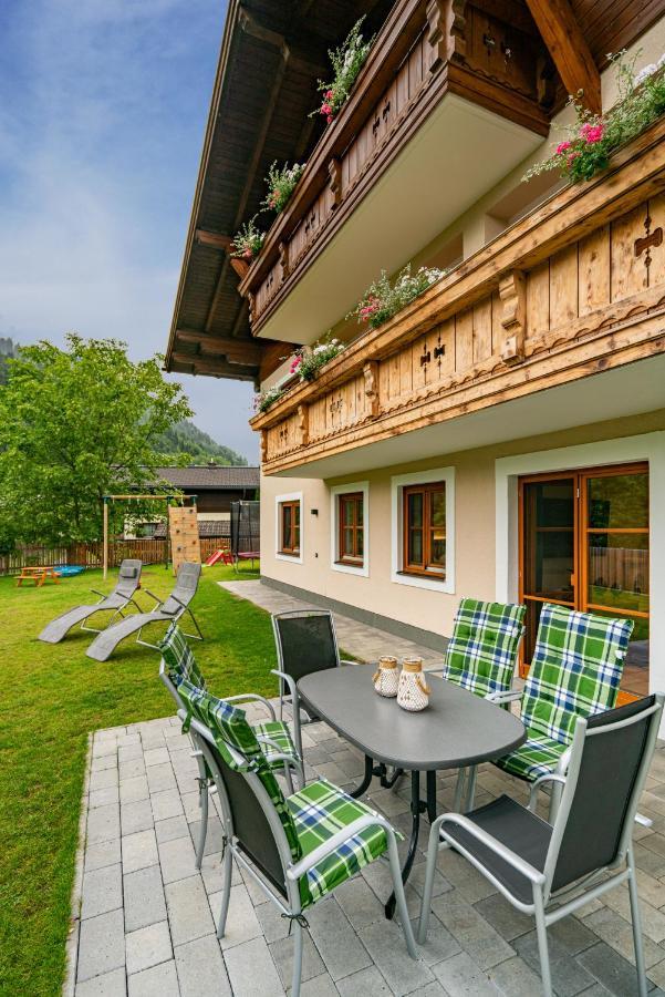 Lakeside Appartments Goldegg Exterior foto